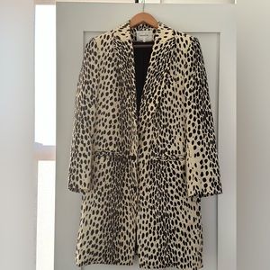 Signature Emerson Frye linen coat on Belgian linen.